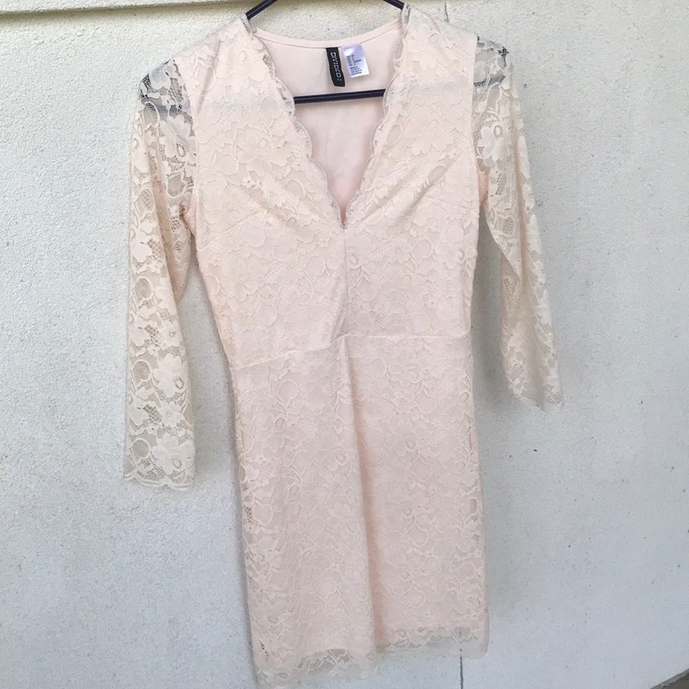 H&M lace dress size 4